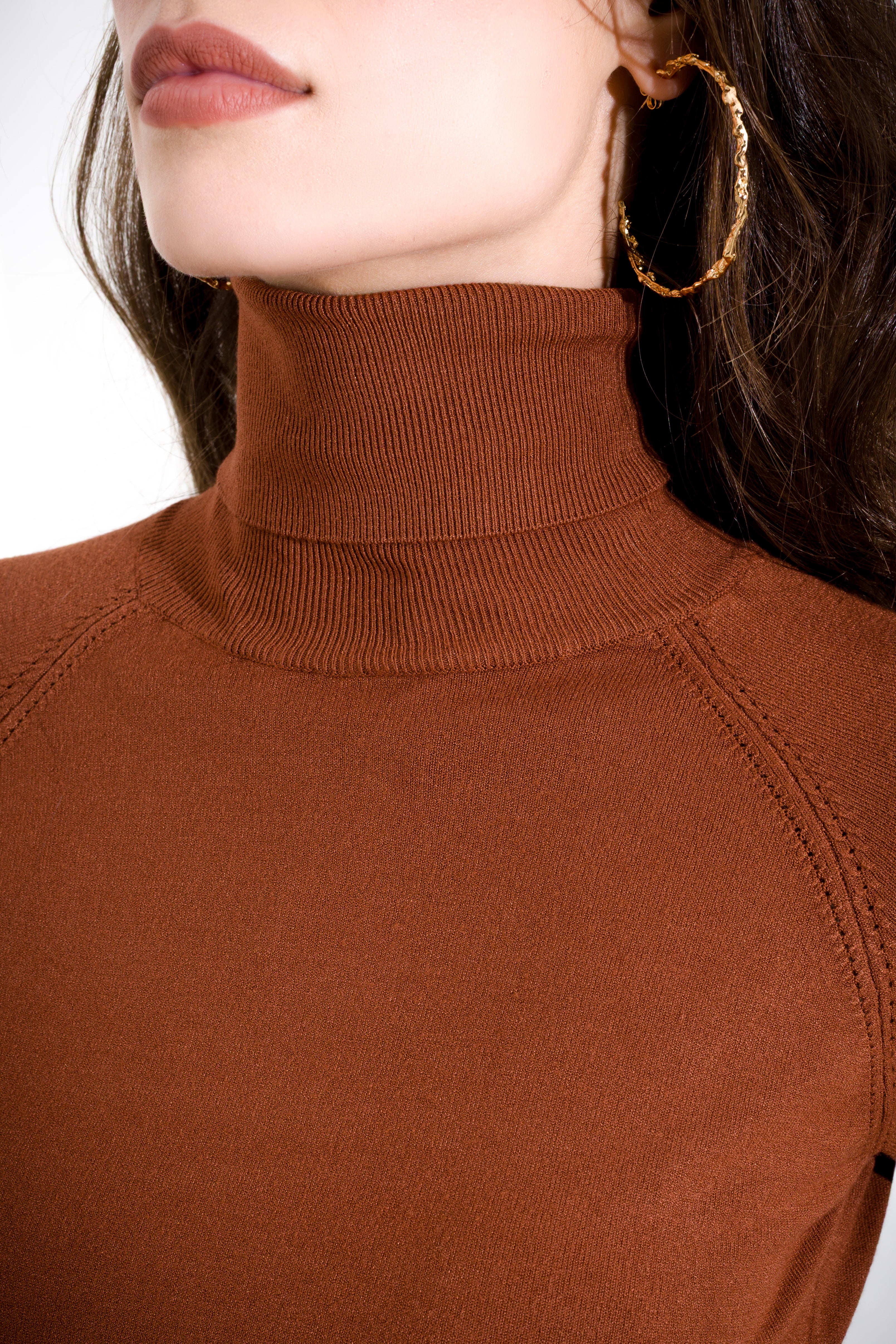 Ribbed turtleneck sweater