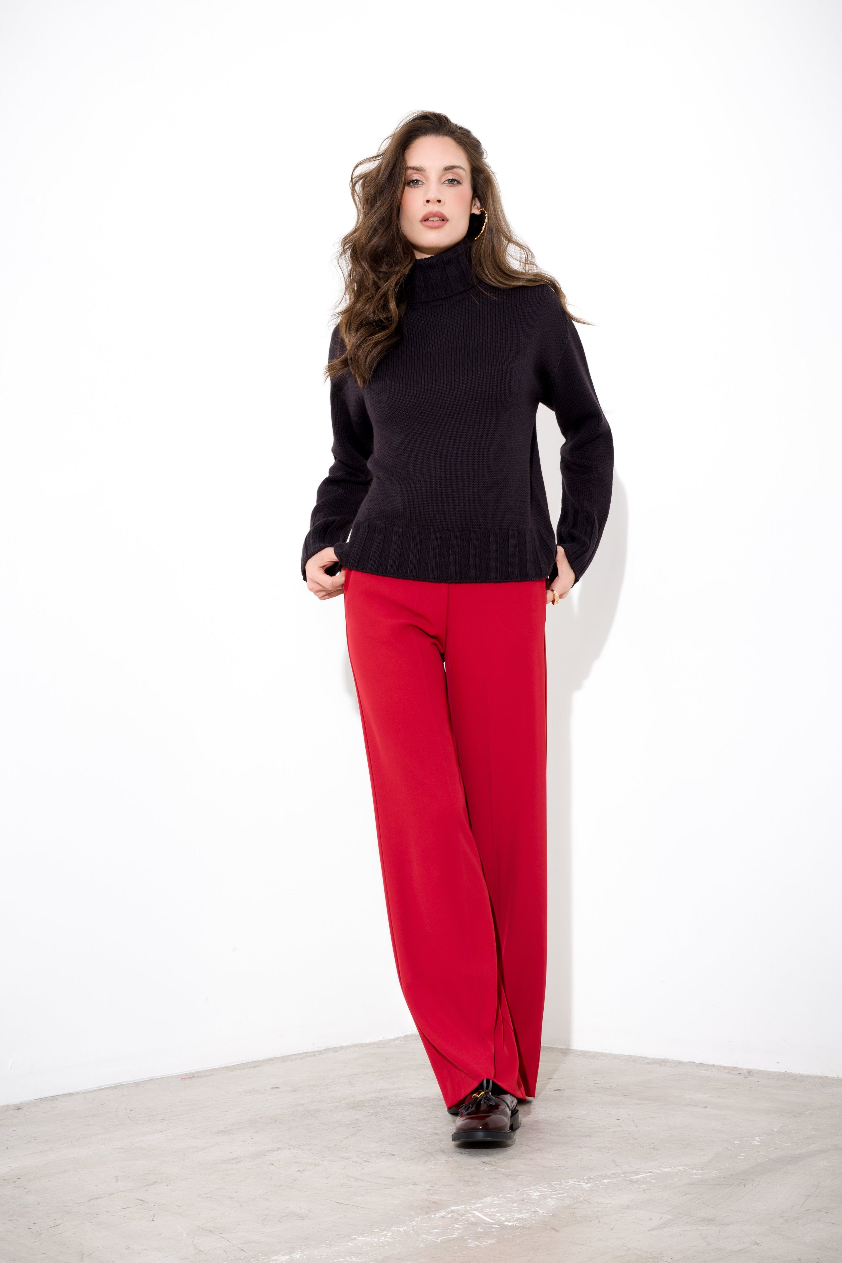 Flowing wide leg trousers