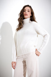 Maglia dolcevita in pura lana costa