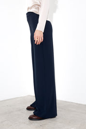 Flowing wide leg trousers