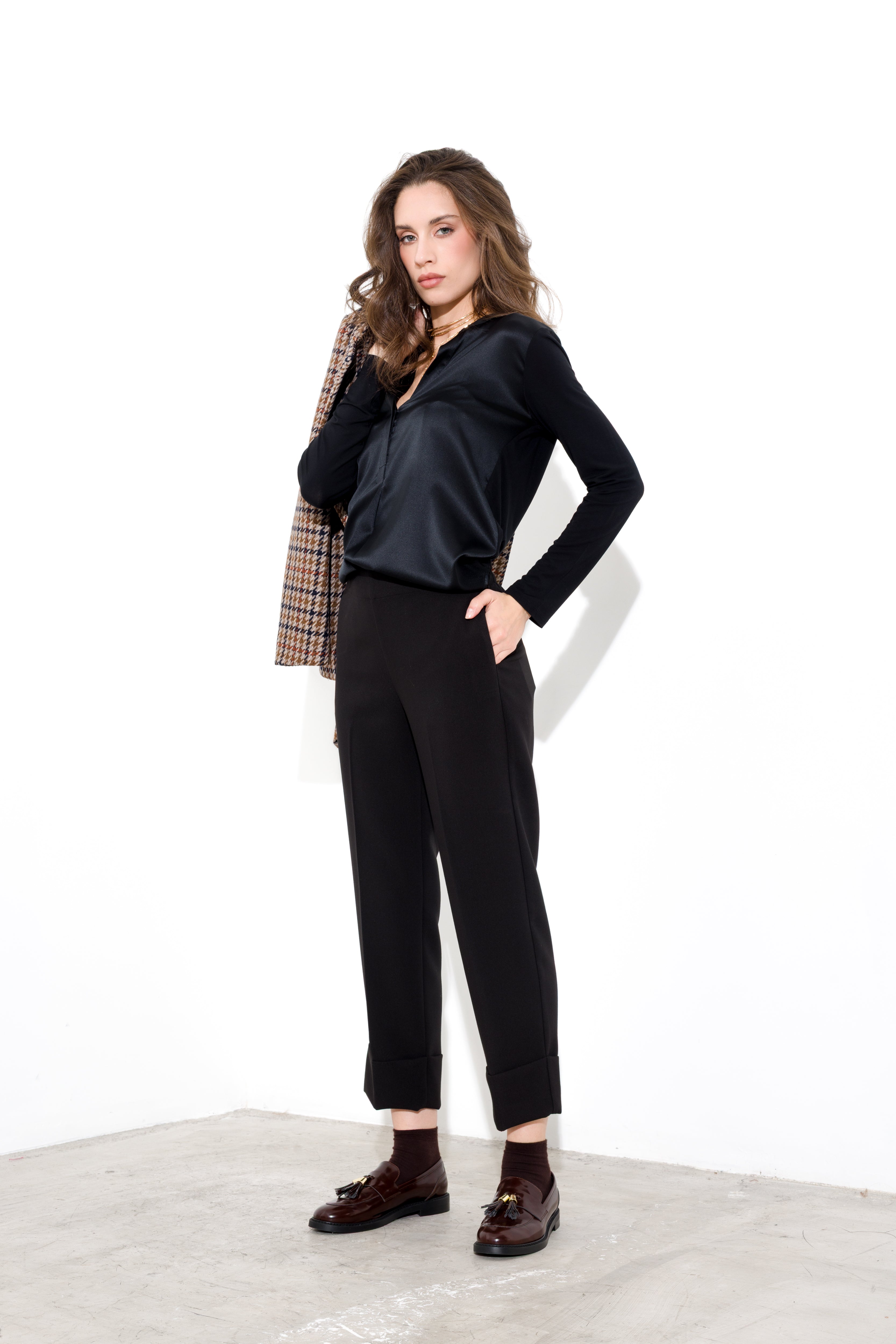 Sessionestudio-1890_927f8db2-4fab-4fa8-be29-4aa8095406b7.jpg