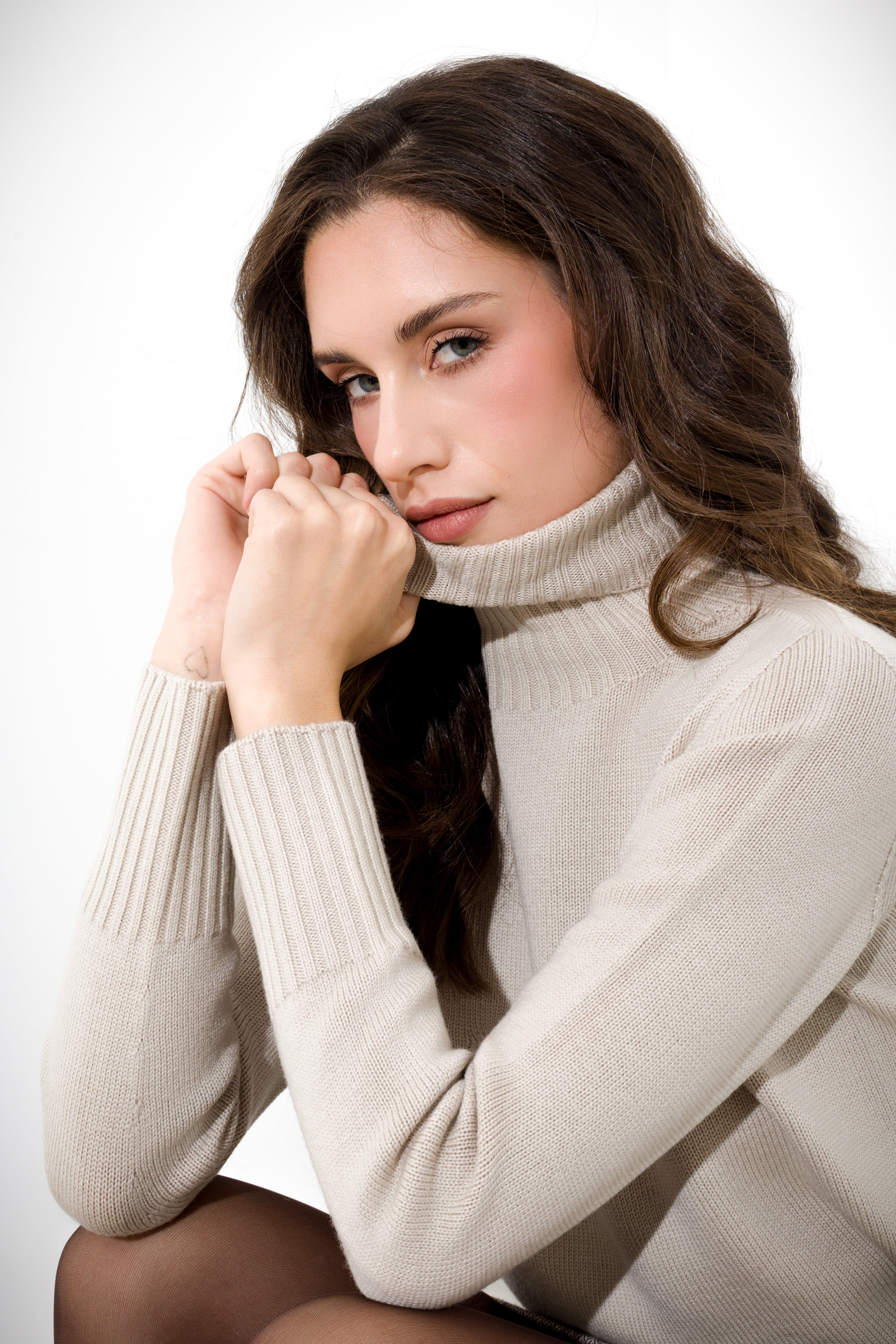 Sessionestudio-217_f4179856-3c8c-4bcd-9a13-8a0248814e90.jpg