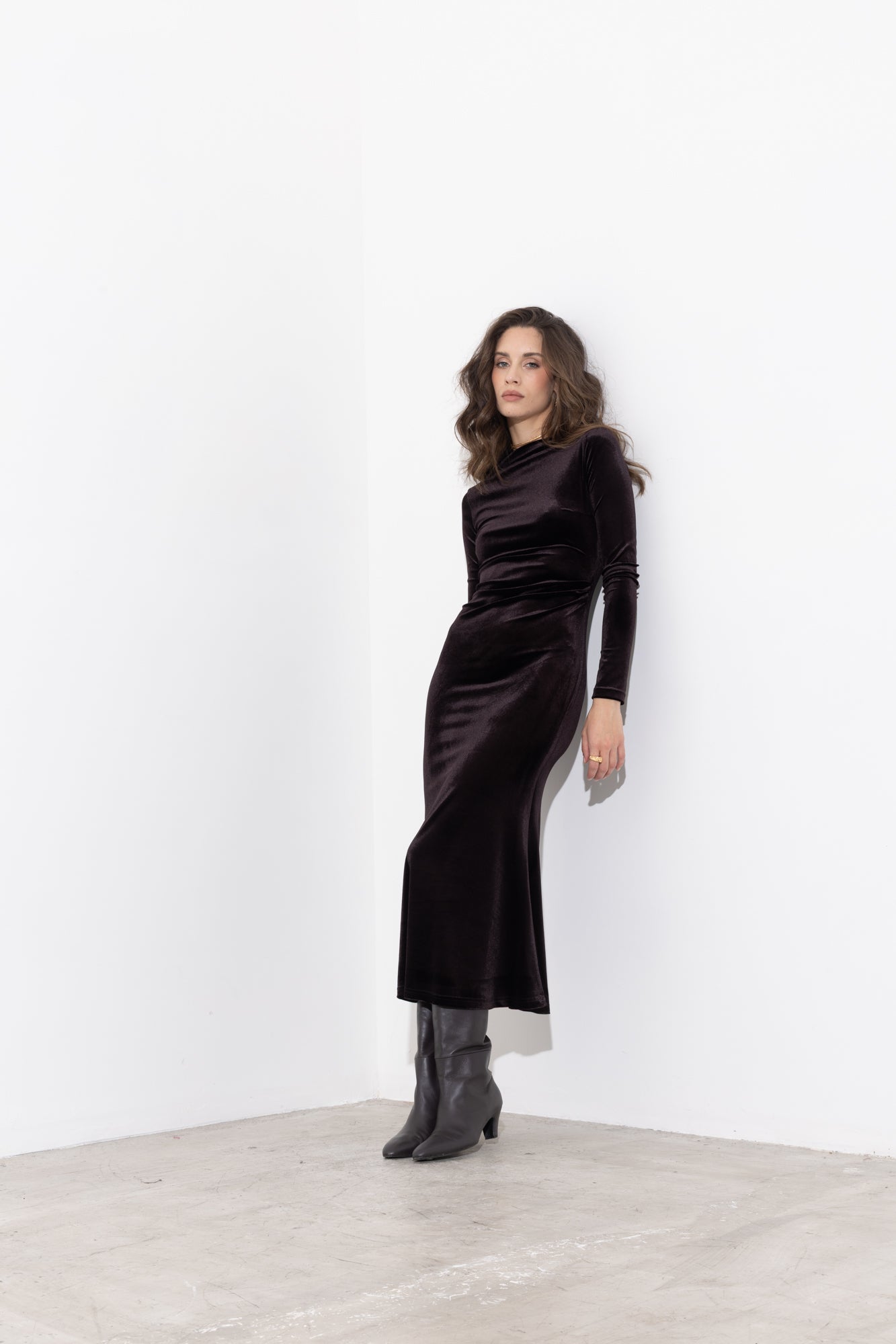 Abito midi in velluto ciniglia