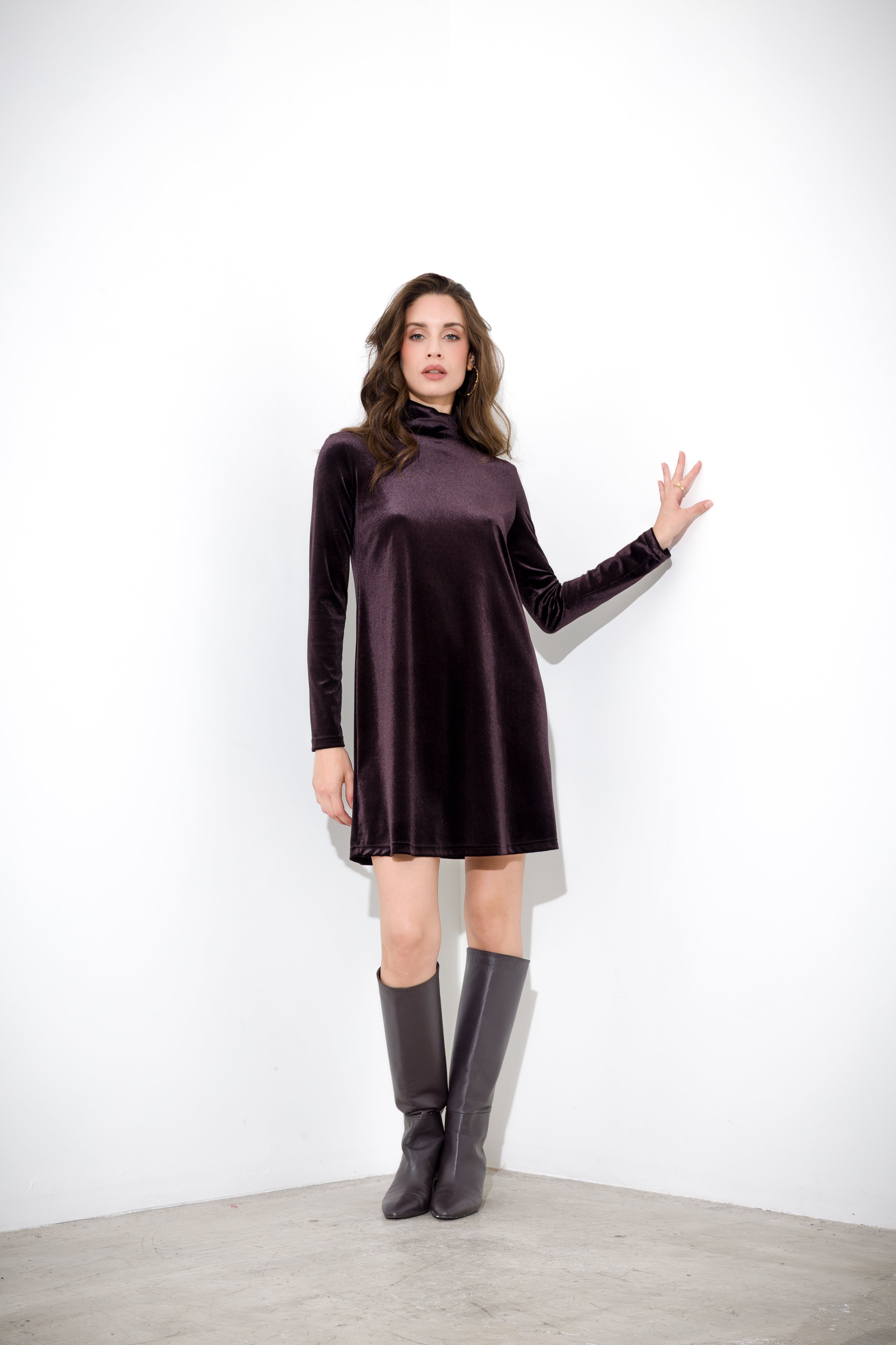 Short chenille velvet dress