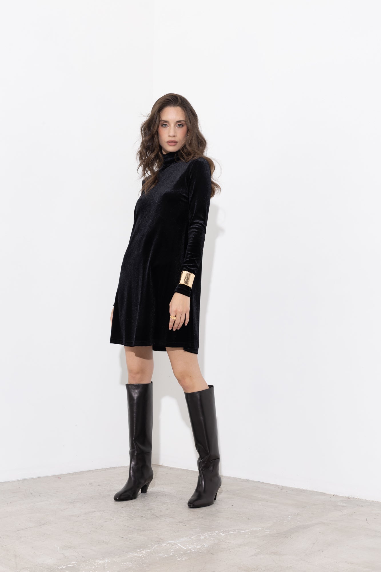 Abito corto in velluto ciniglia