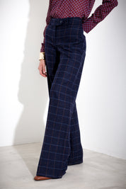 Straight-leg trousers in wool and silk check