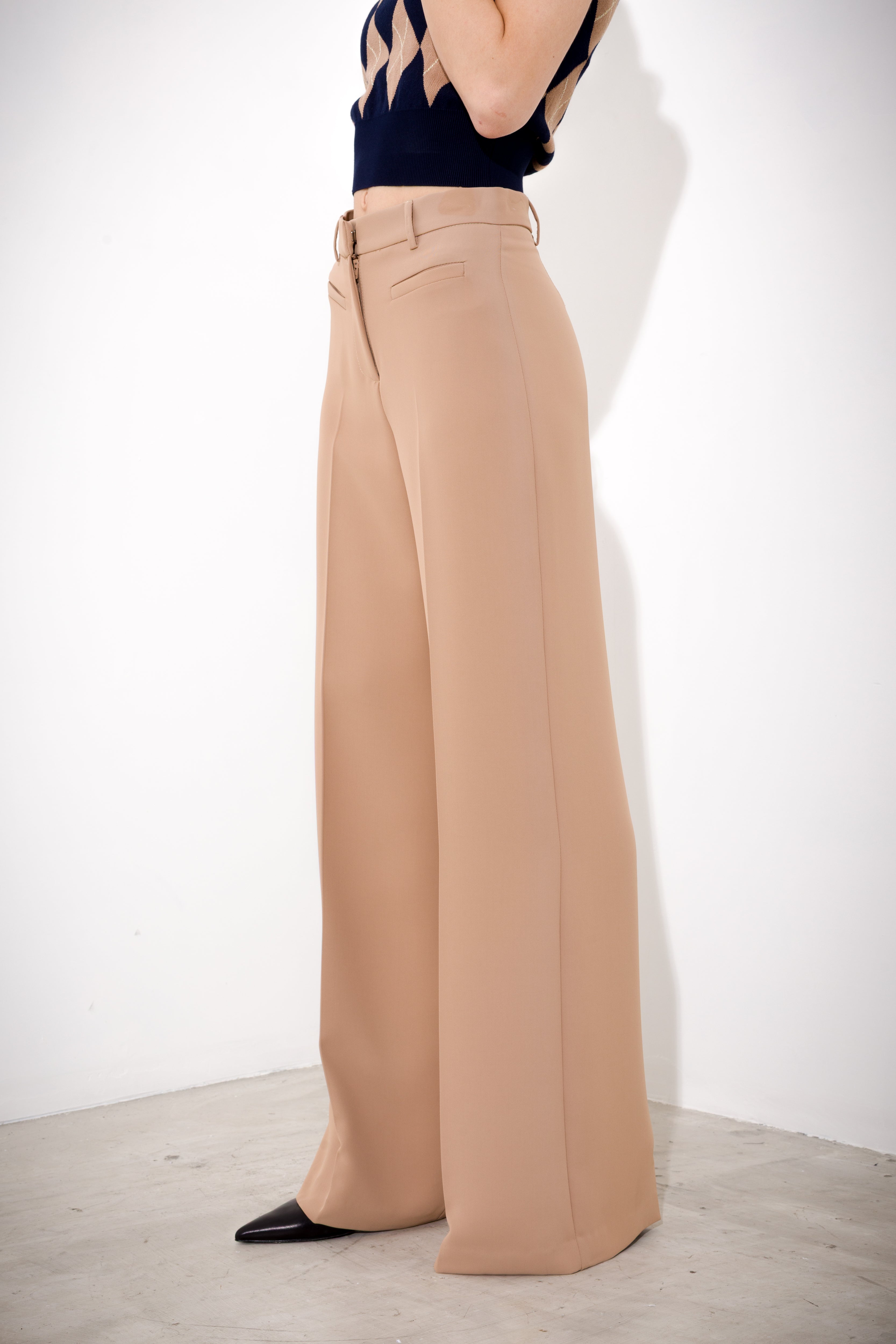 Pantalone a palazzo in fluido diagonale