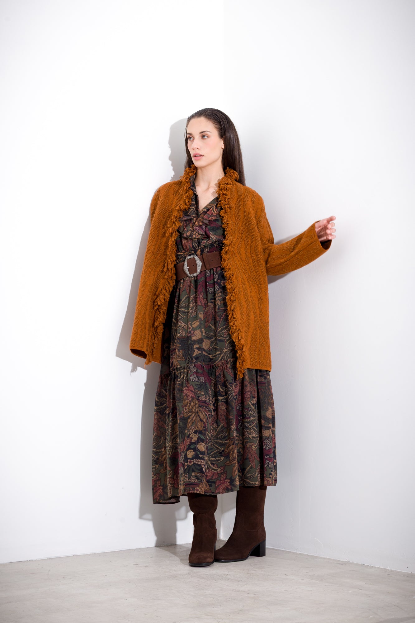 Woven coat with fringes