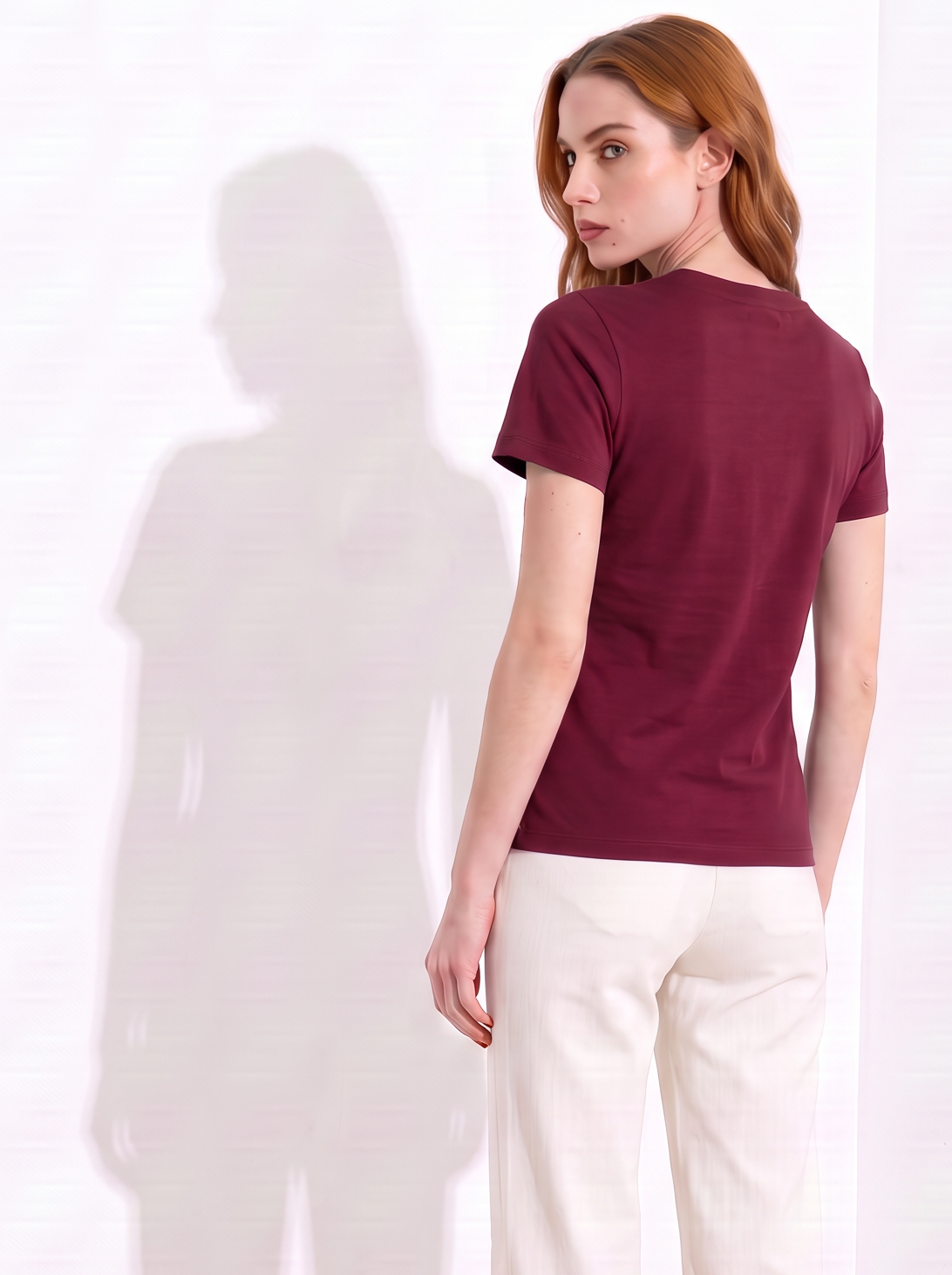 Camiseta con detalles de lentejuelas