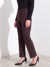 Pantalone slim con risvolto alto