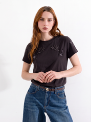 T-Shirt con dettagli paillettes