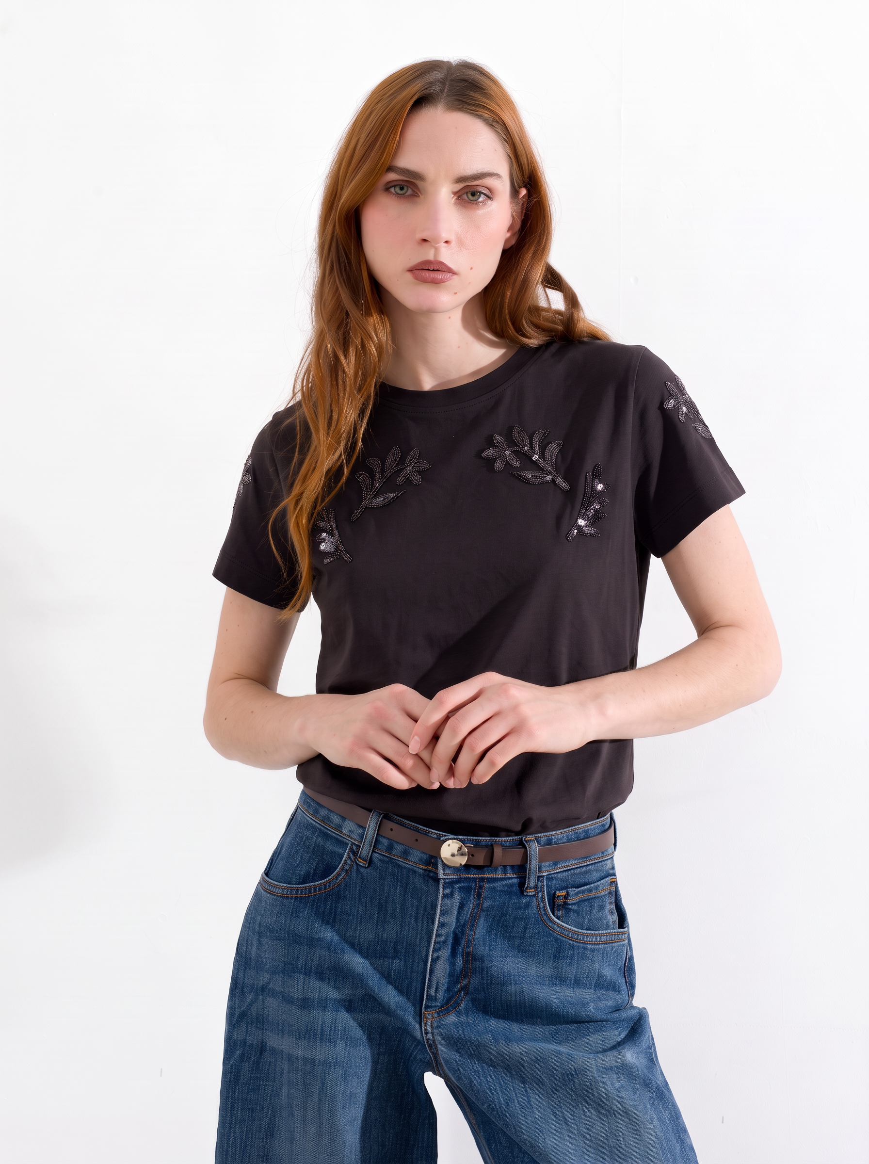 T-Shirt con dettagli paillettes