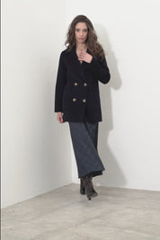 Cappotto doppiopetto in lana vergine