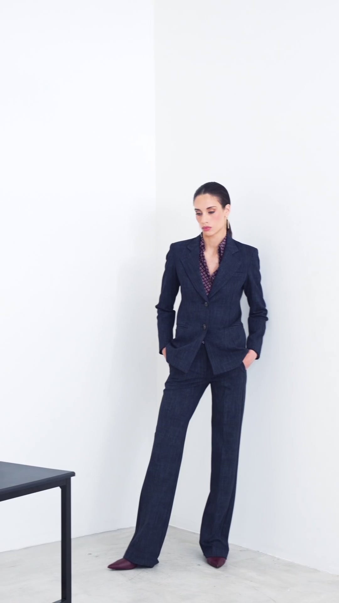 Straight-leg trousers in melange Milanese stitch