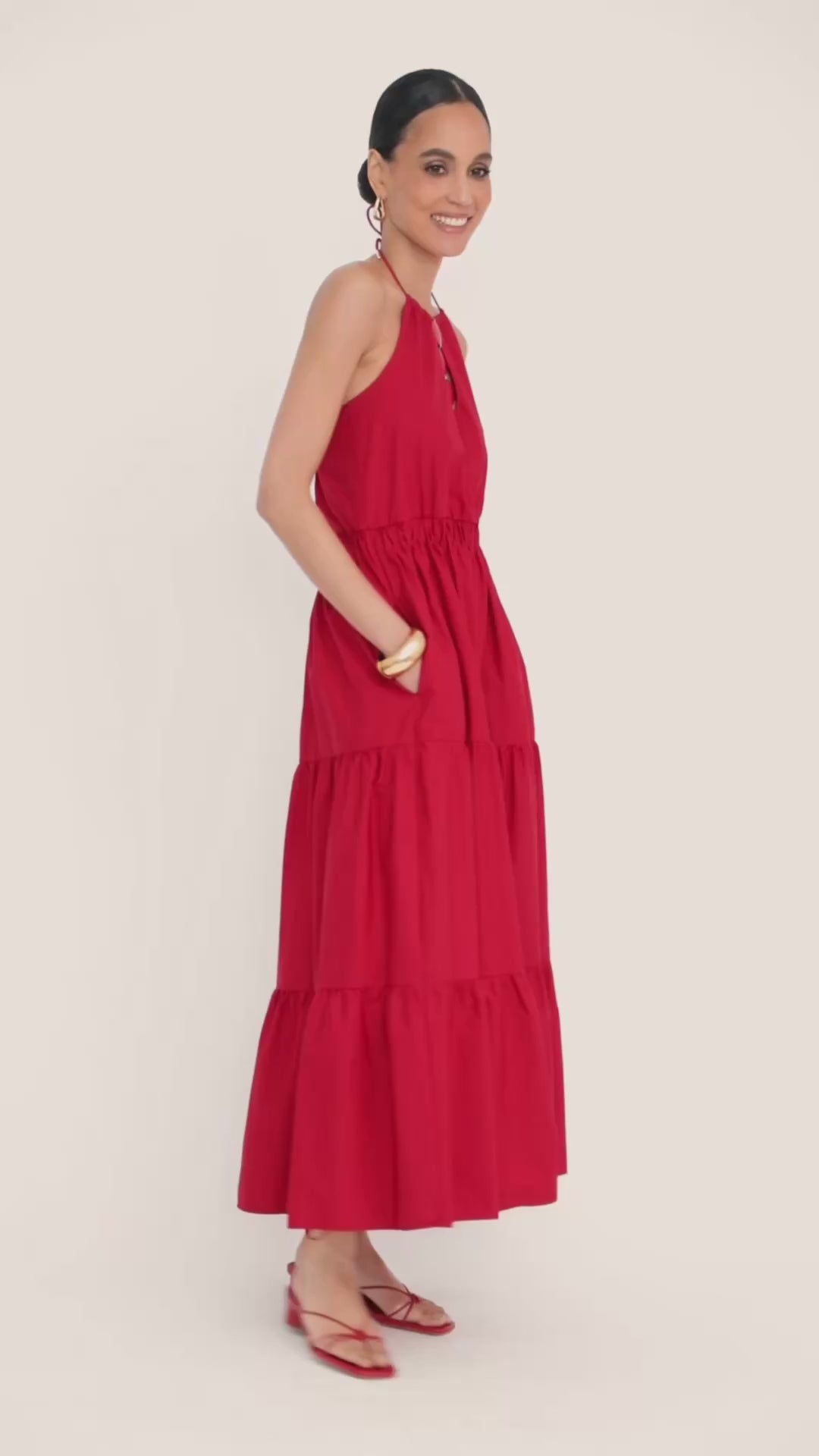 Abito lungo con dettaglio collana | Uncategorized da donna