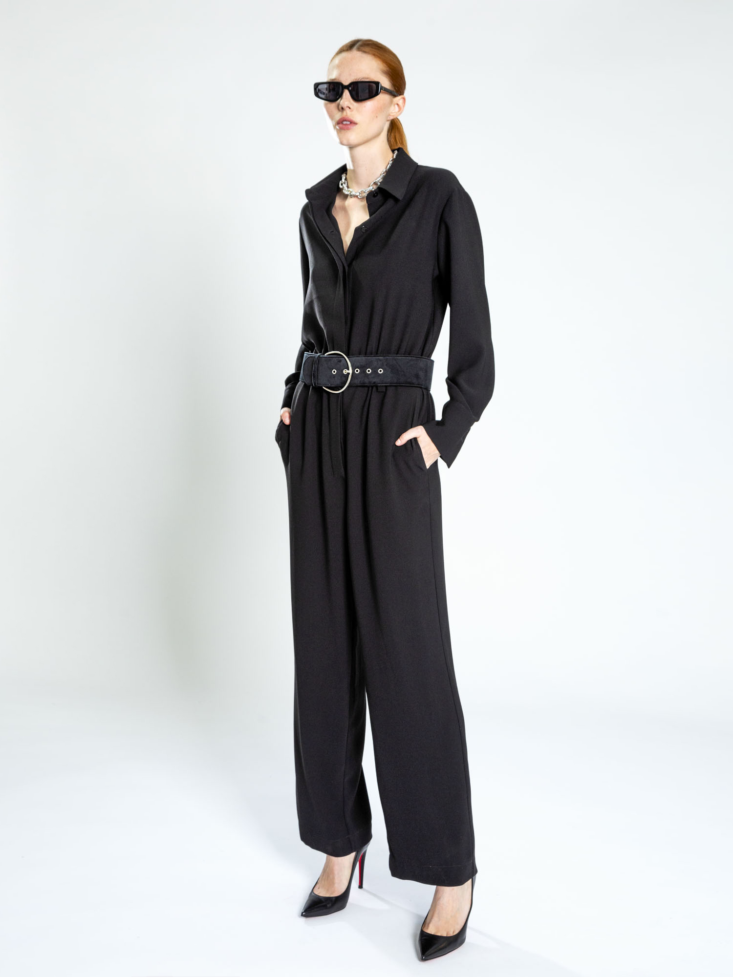 Jumpsuit with elastic waistband