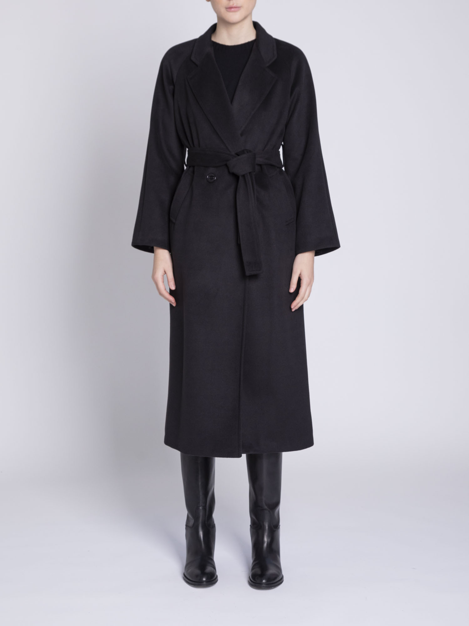 Coat with belt